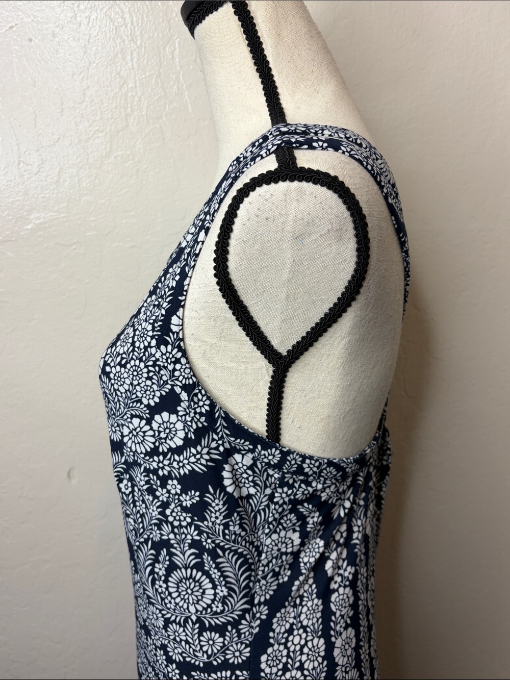 Tommy Hilfiger Navy Blue and White Paisley Halter Maxi Dress 8 - Picture 14 of 15